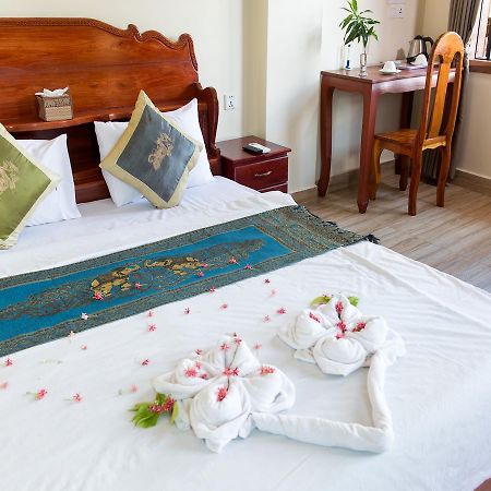 Dynsey Boutique Hotel Phnom Penh Extérieur photo