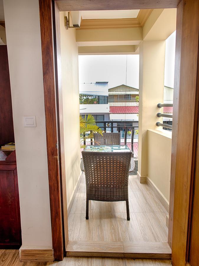 Dynsey Boutique Hotel Phnom Penh Extérieur photo