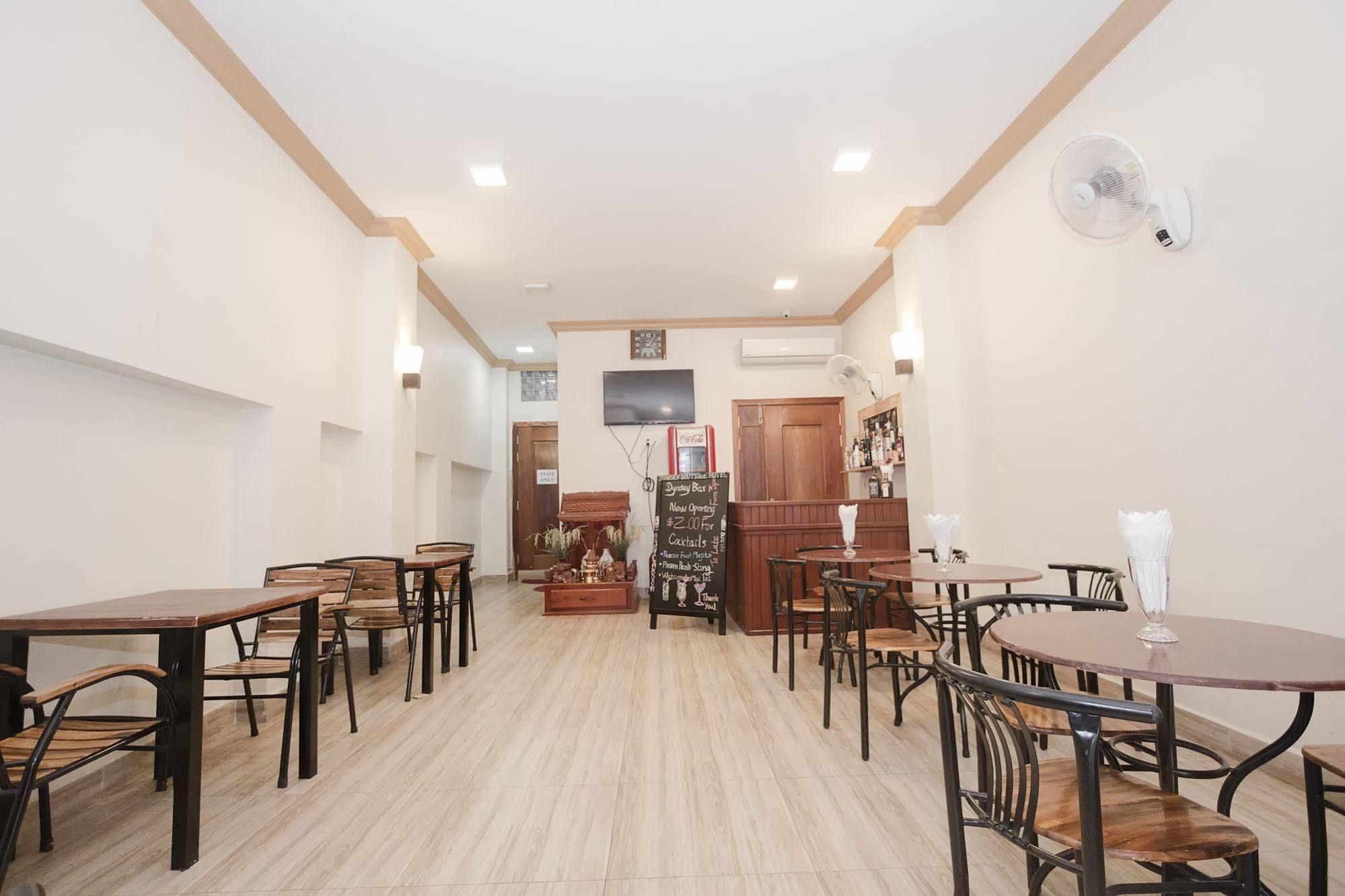 Dynsey Boutique Hotel Phnom Penh Extérieur photo