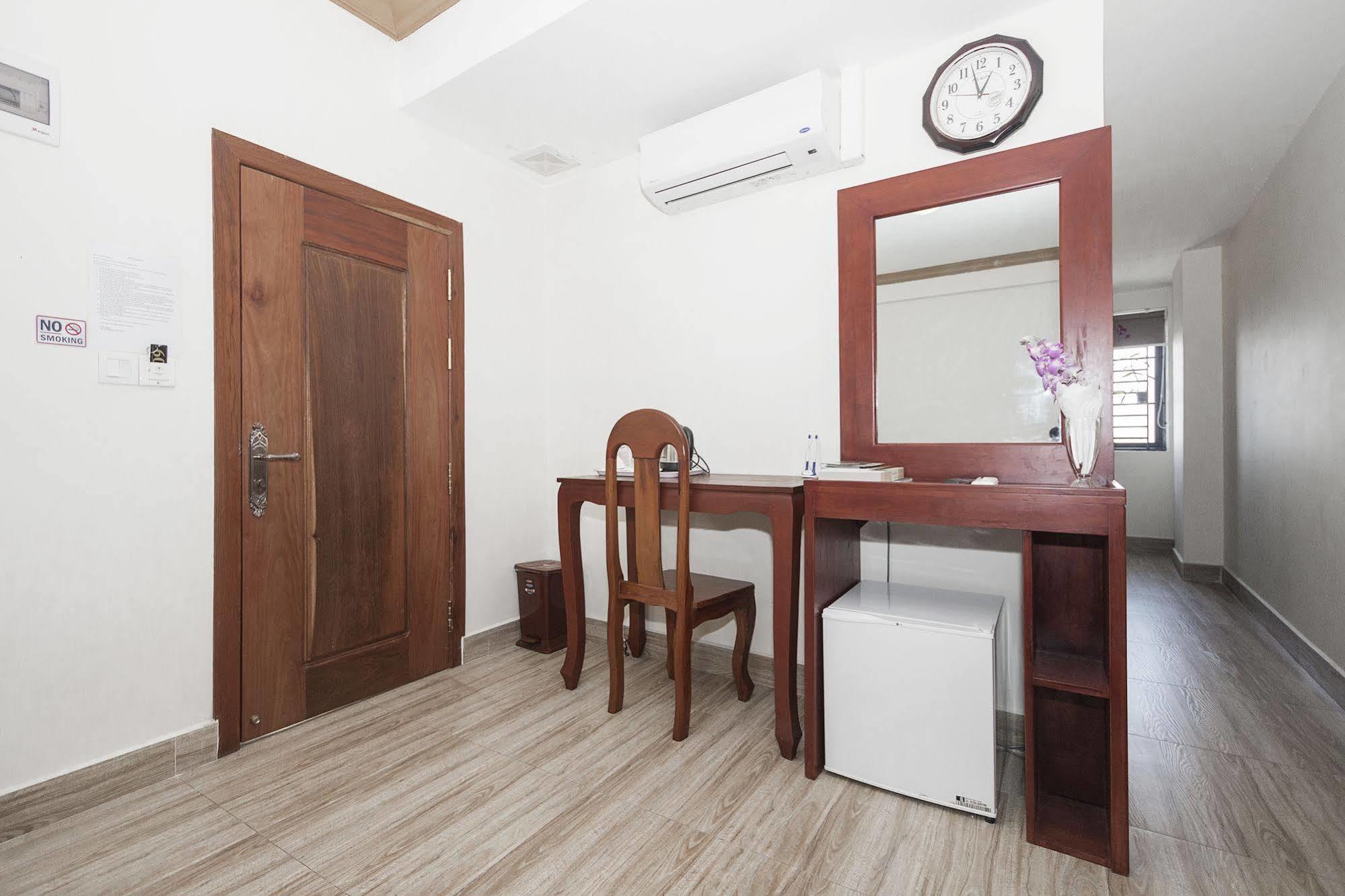 Dynsey Boutique Hotel Phnom Penh Extérieur photo