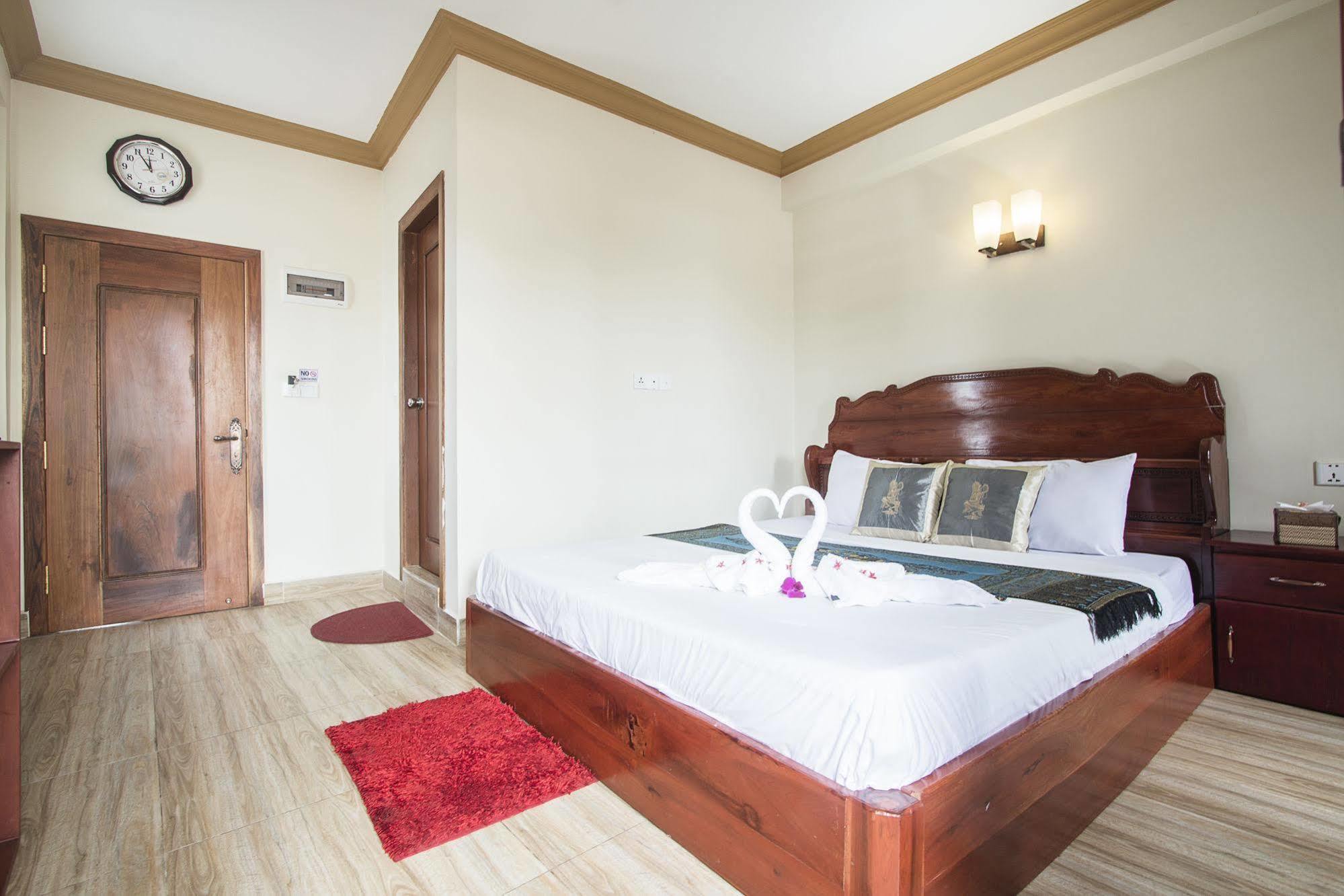 Dynsey Boutique Hotel Phnom Penh Extérieur photo