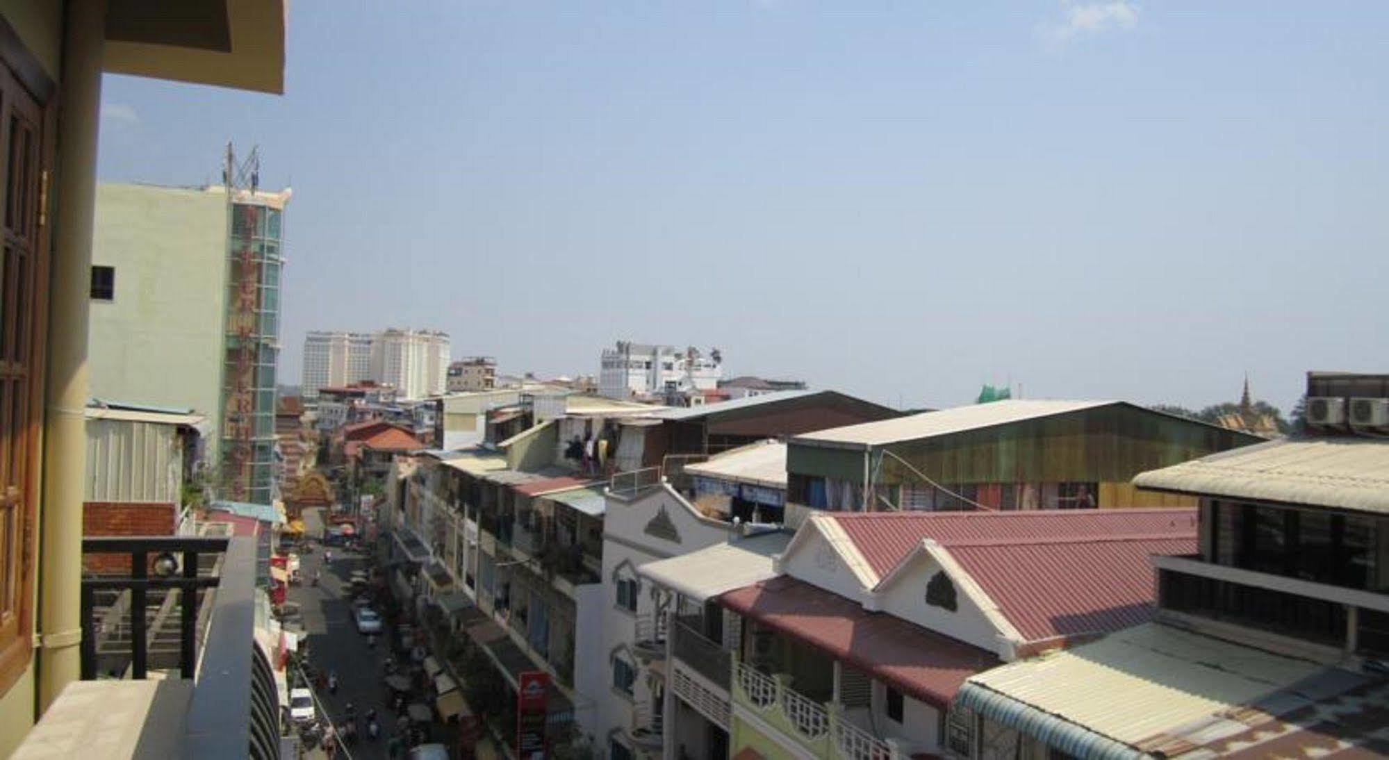 Dynsey Boutique Hotel Phnom Penh Extérieur photo